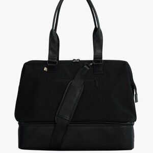 Beis Weekender Bag in Black
